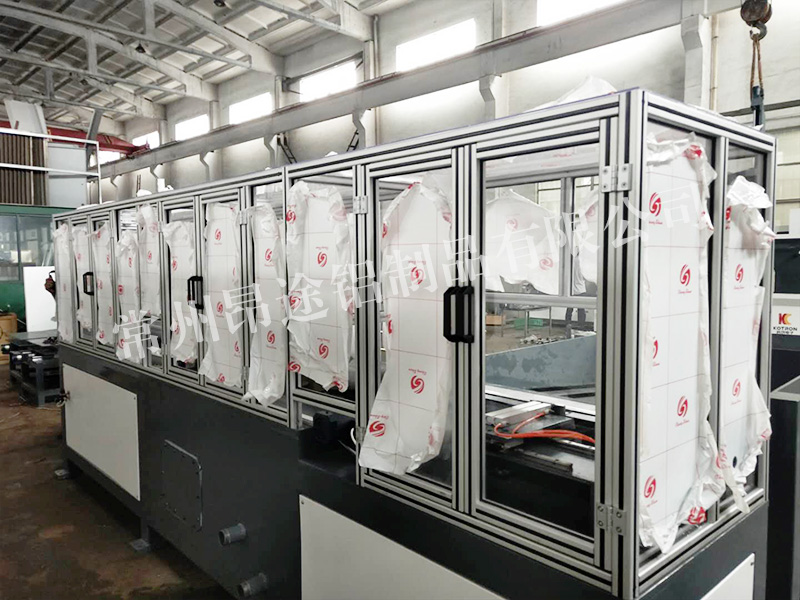 設(shè)備防護罩2.jpg 設(shè)備防護罩2.jpg